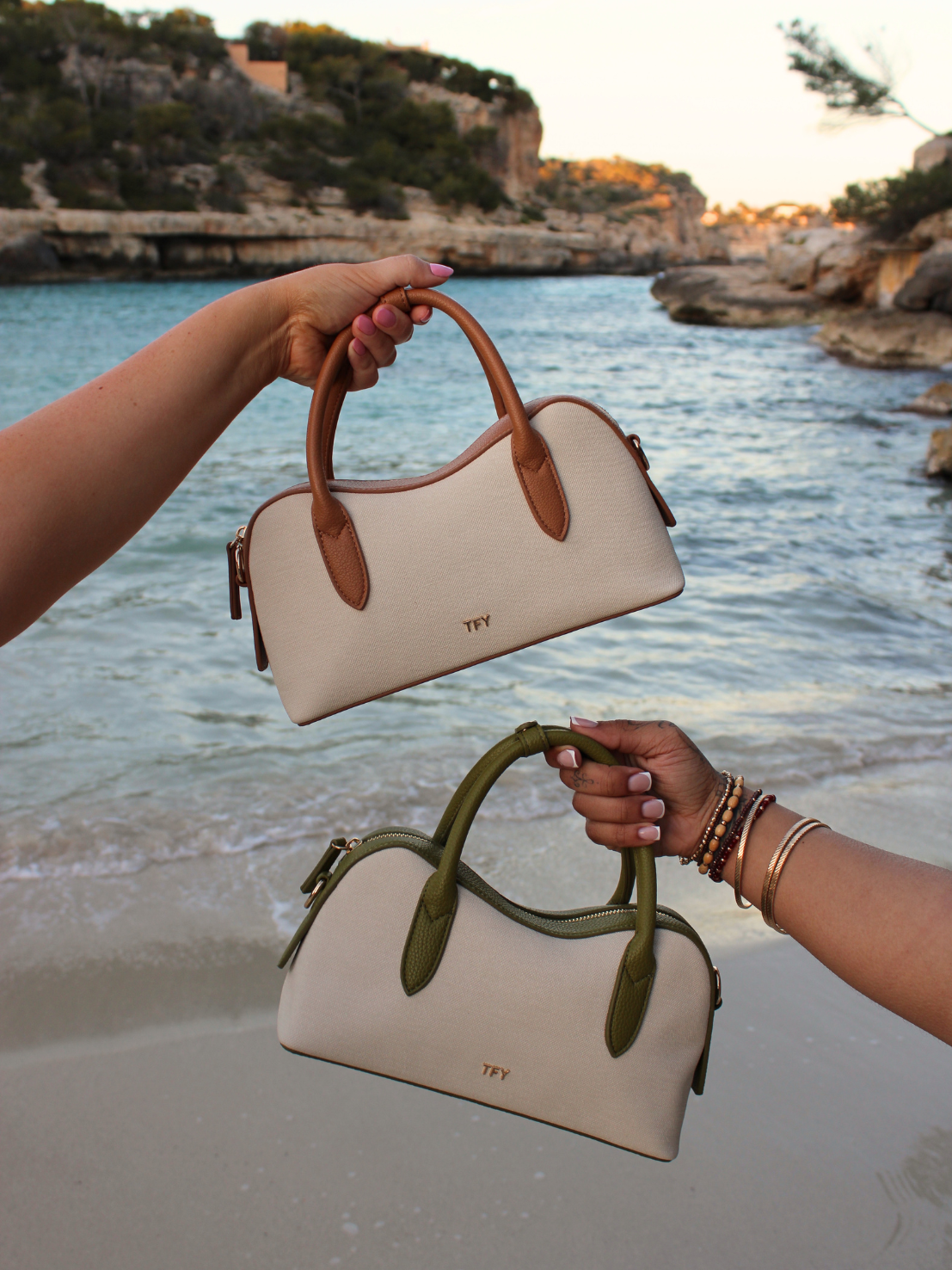 SIENNA CROSSBODY BAG