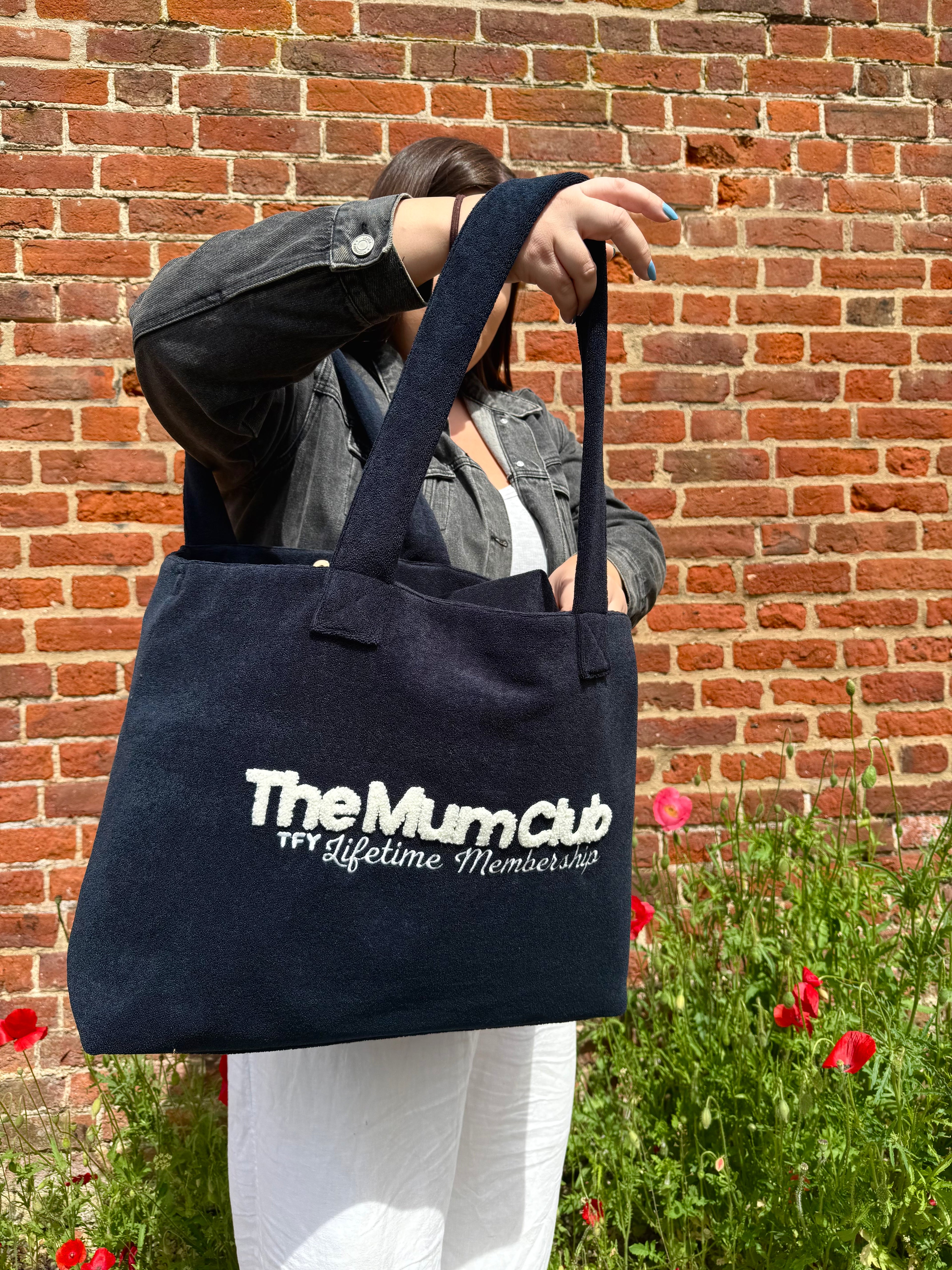 THE MUM CLUB TOTE